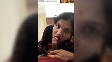 Hot Bhojpuri Bhabhi ka lund chusne ka video