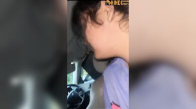 Sexy Punjabi ladki ne car me lund chusa