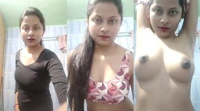 Desi maal Bhabhi ne boss ke lie boobs wali nude selfie banai
