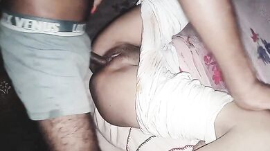 Premi ke paas garam bur chudwati gaanw ki ladki ka blue film