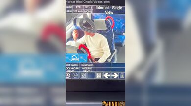 Delhi meetur metro train me college girl ka viral sex mms