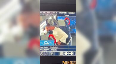 Delhi meetur metro train me college girl ka viral sex mms