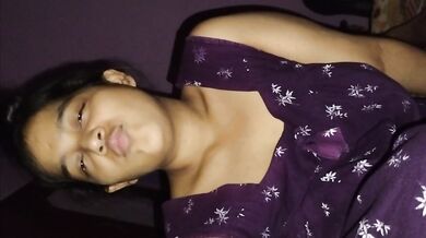 Chodne se pahle Bhabhi ki hairy chut ka video banaya