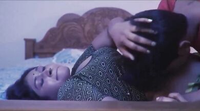 Dost ki mummy ko sex ki goli kha ke choda! (16 mins video)