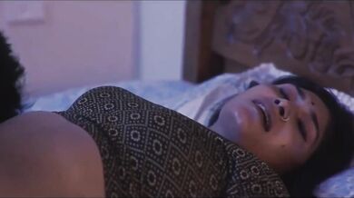 Dost ki mummy ko sex ki goli kha ke choda! (16 mins video)