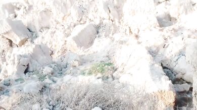 Kashmiri bhabhi moti gaand hila ke pahadi me chudi