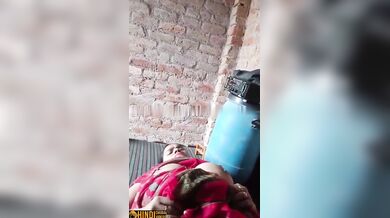 Big boobs bahu aur sasur ki desi home chudai