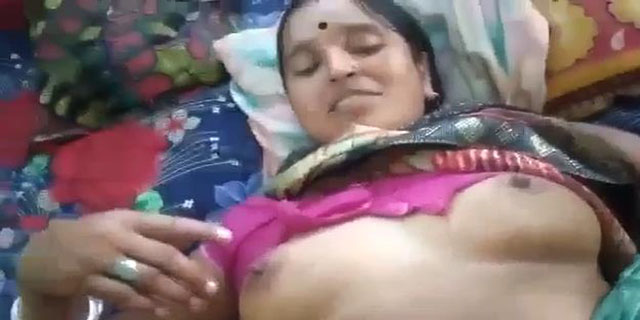 Village Randi Ki Chudai - Bihari randi ki chut chudai - Hindi Chudai Videos