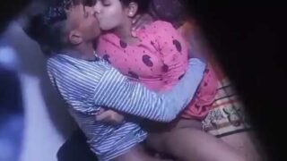 Devar Bhabhi ko chodte huye range hanton pakra